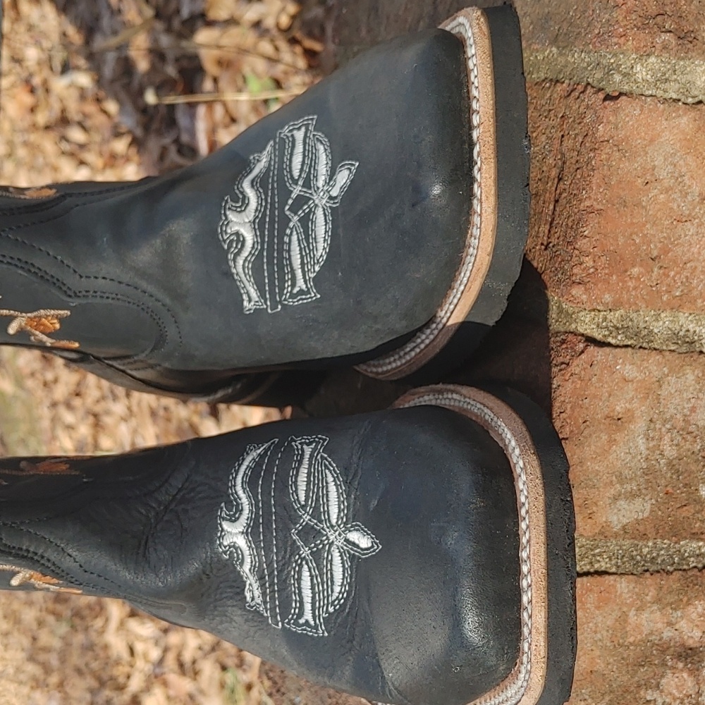 Halcones Rose Embroidered Square Toe Leather Cowb… - image 4